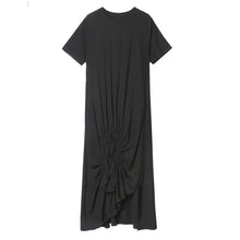 Load image into Gallery viewer, [EAM] Women Black Pleated Asymmetrical Long Dress New Round Neck Short Sleeve Loose Fit Fashion Tide Spring Summer 2020 1T364
