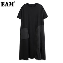 Load image into Gallery viewer, [EAM] Women Black Big Pocket Split Big Size Dress New Round Neck Sleeveless Loose Fit Fashion Tide Spring Summer 2020 1T898
