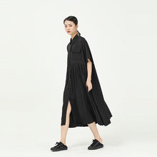 Load image into Gallery viewer, [EAM] Women Green Pleated Long Big Size Shirt Dress New Lapel Half Sleeve Loose Fit Fashion Tide Spring Summer 2020 1W100
